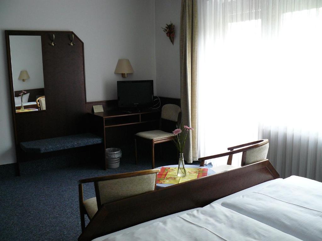 Hotel Weisses Rossel Mondfeld Pokój zdjęcie