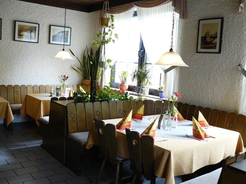 Hotel Weisses Rossel Mondfeld Zewnętrze zdjęcie